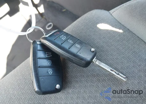 2018 Kia Optima Lx из США, поврежденный, VIN 5XXGT4L32JG209842